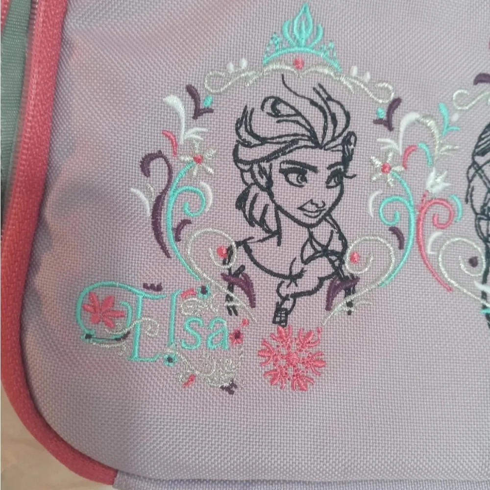 Disney x Hanna Anderrson Embroidered elsa anna zip around insulated lunch bag